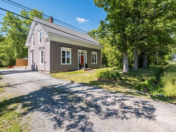 3473 Highway 215 Ctr, Centre Burlington, NS B0N 1E0