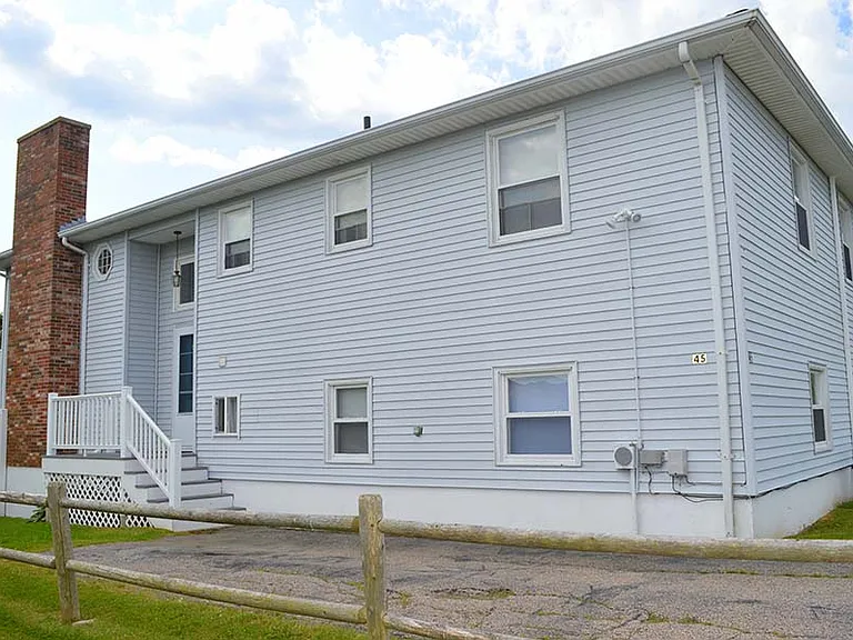 45 Sylvan Rd — Photo 1