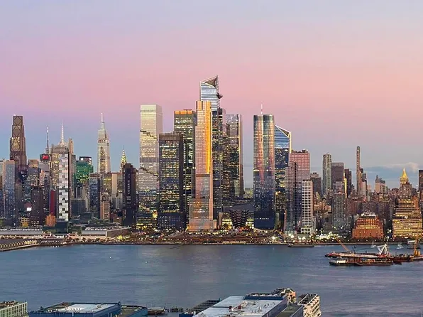 380 Mountain Rd APT 1806, Union City, NJ 07087