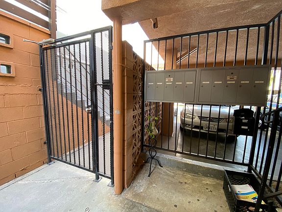2nd image of 1120 6th St APT 2