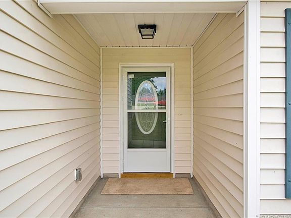 3rd image of 50 William Bethune Ct
