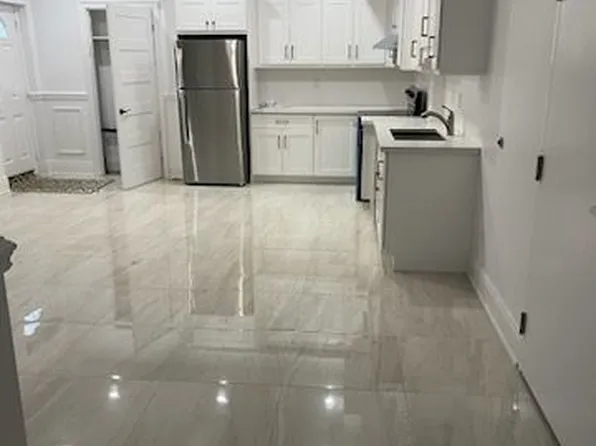 7247 2nd Line W #Basement, Mississauga, ON L5W 1M7