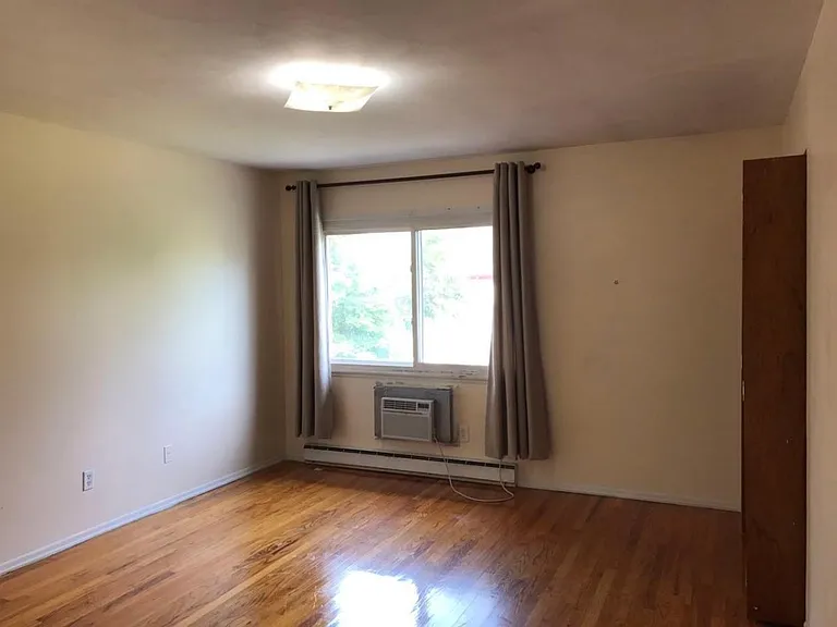 550 Prospect St #X — Photo 6