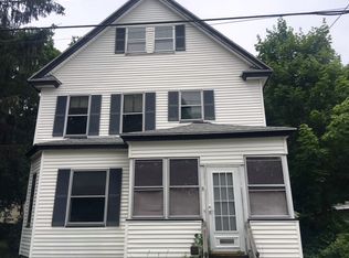 8 Brown Ct, Methuen, MA 01844