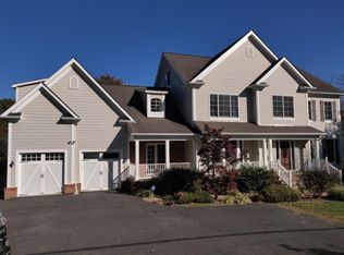 1827 Great Falls St, Mc Lean, VA 22101