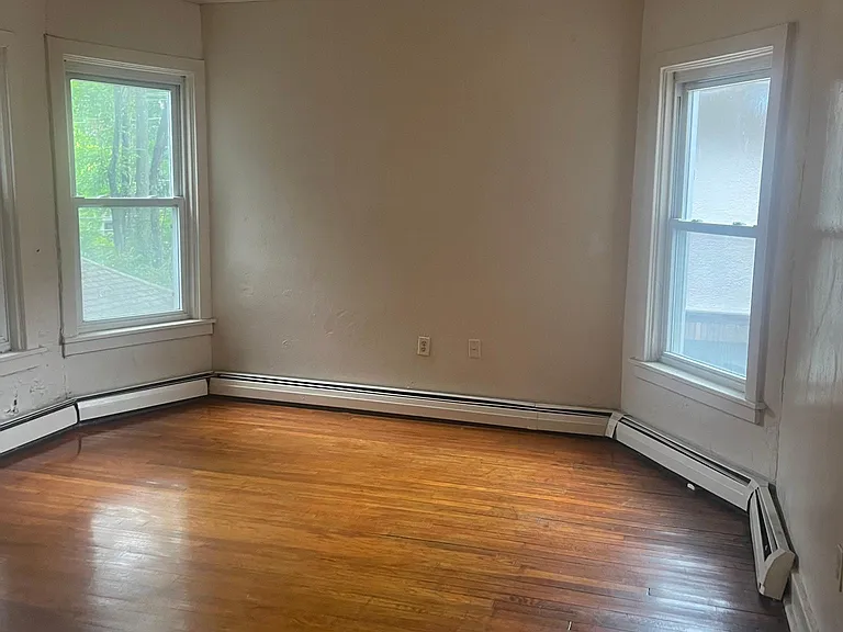 2031 Wendover St #21 — Photo 3