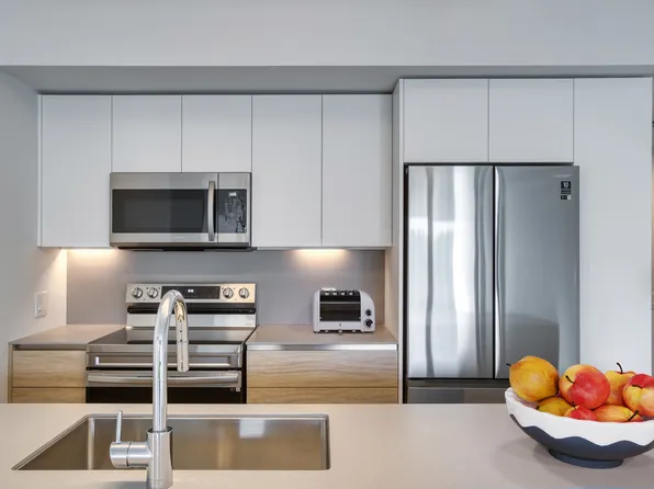 Don Togo Apartments