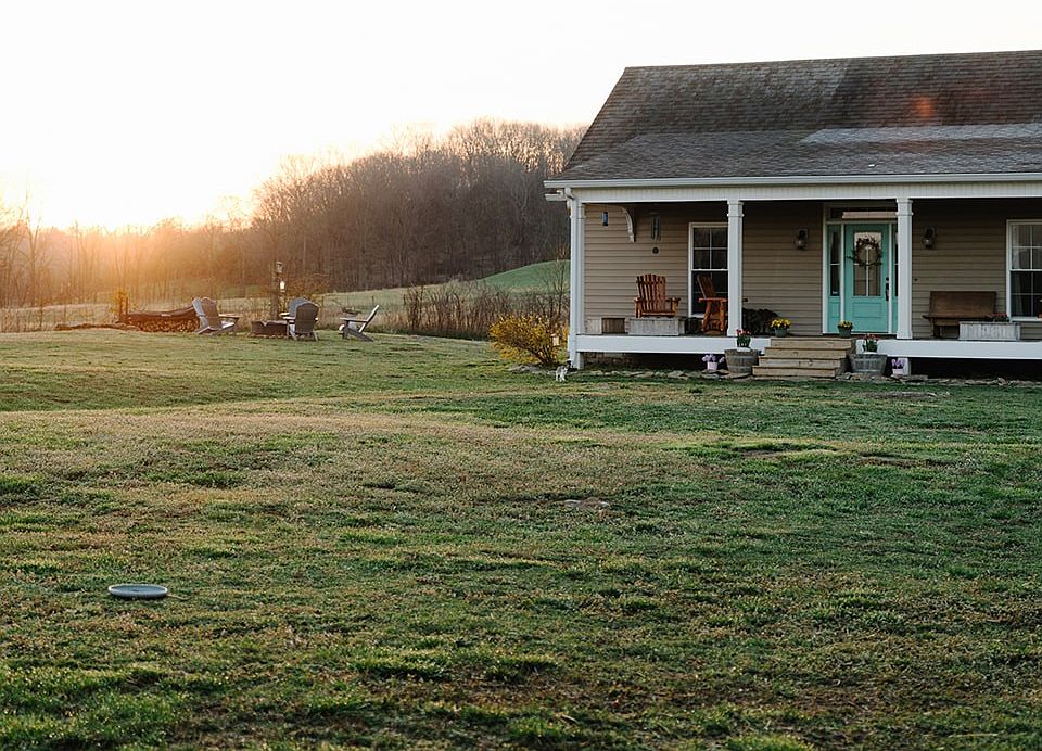 1st image of 2430 Santa Fe Pike