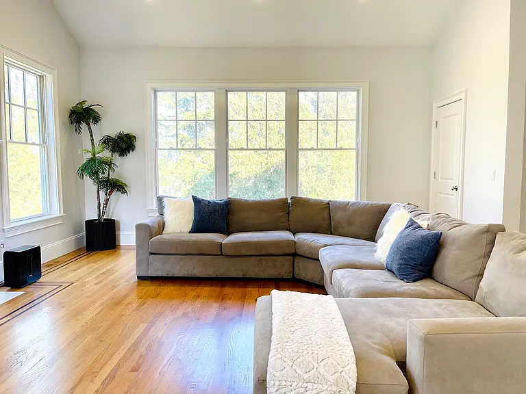 6 Chadbourne Rd — Photo 9