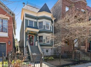 1939 W Evergreen Ave, Chicago, IL 60622
