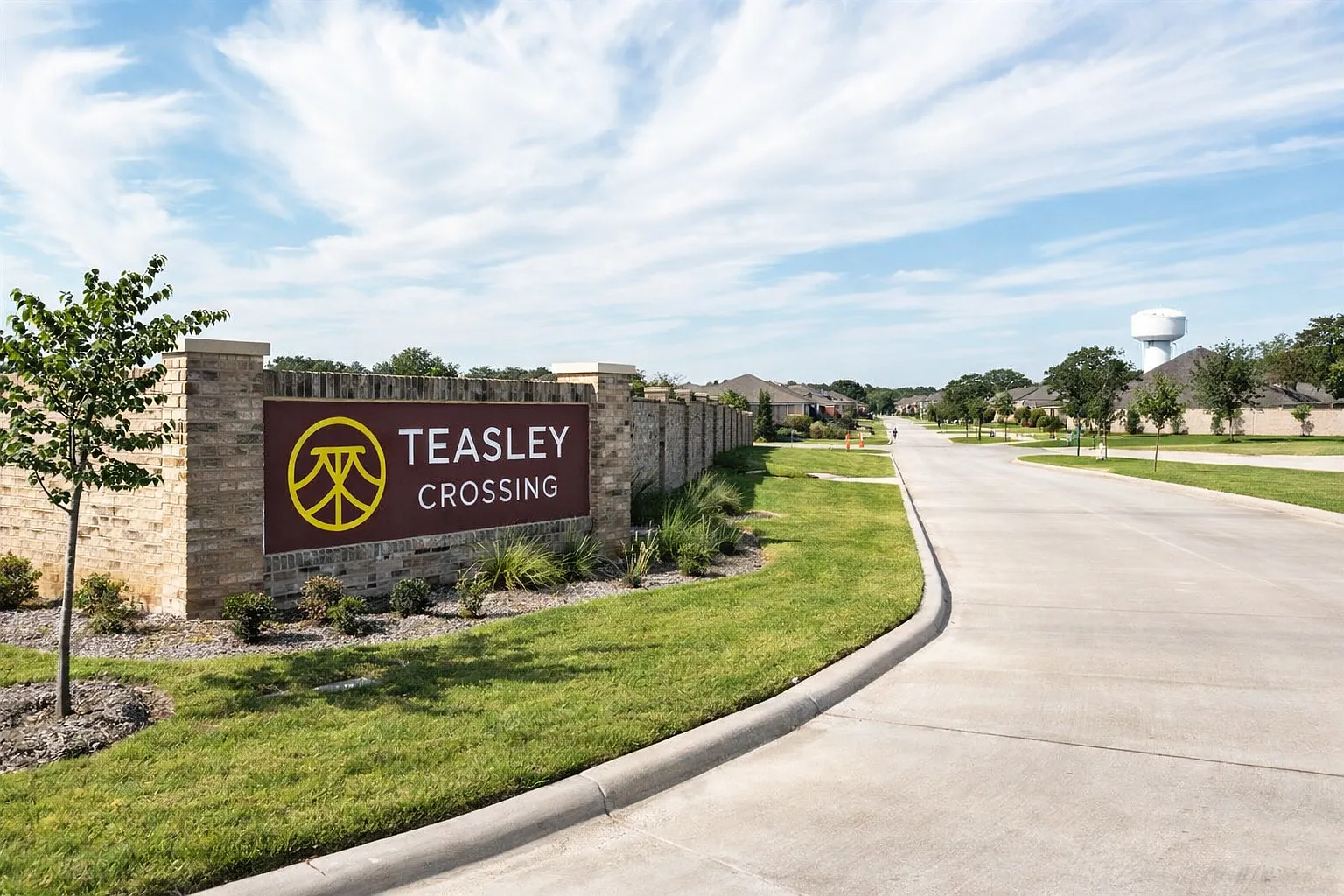 Teasley Crossing — Photo 3