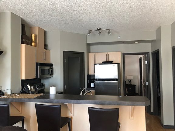 3rd image of 10504 99th Ave
