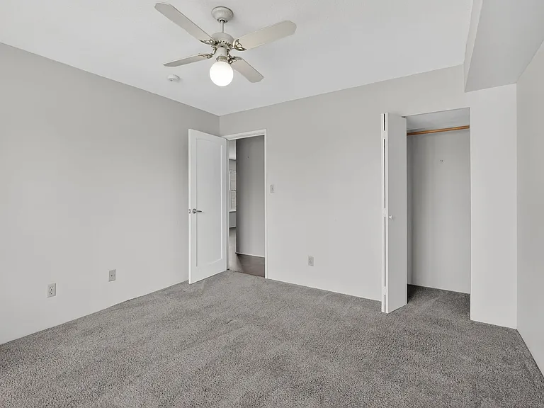 5616 Hickman Rd #5 — Photo 23