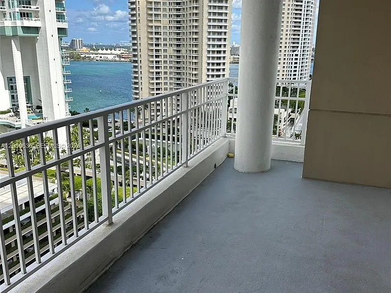 701 Brickell Key Blvd #1808 — Photo 14