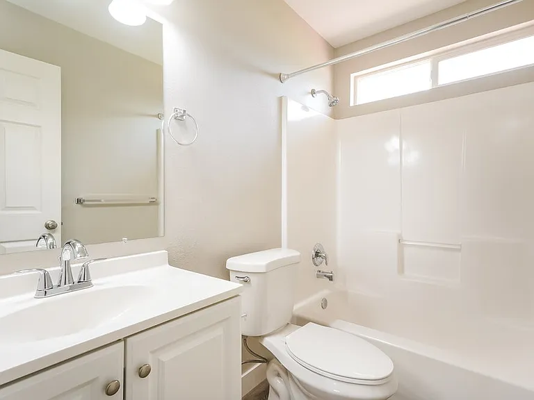 4053 W 5075 S — Photo 14