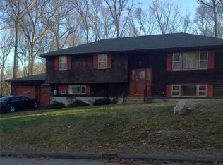 53 Old Colony Rd, North Stonington, CT 06359