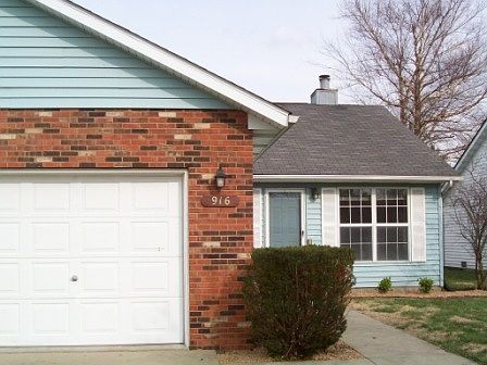 Attached 1 Car Garage