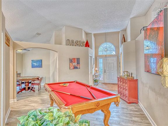 5th image of 10252 Oasis Palm Dr