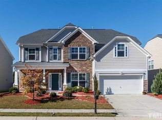 130 Windrush Ln, Durham, NC 27703