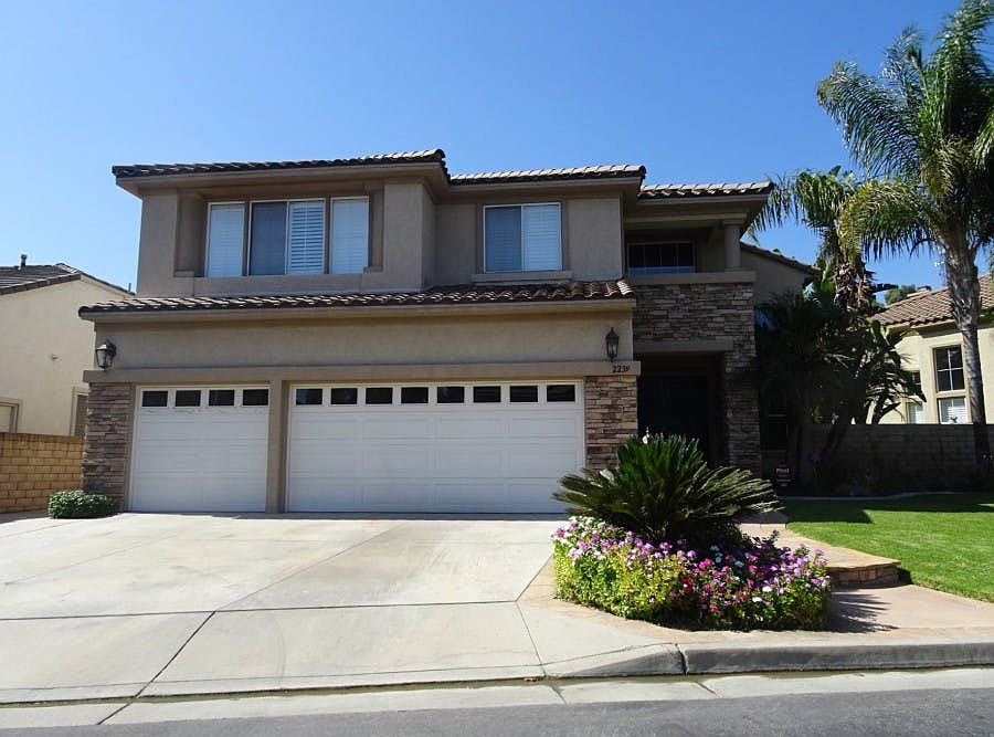 1st image of 2239 Calle De Plata