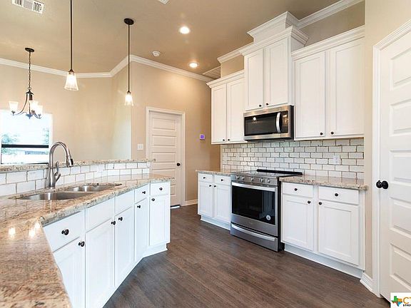4th image of 108 Metheglin Dr