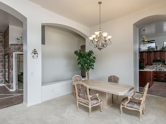 5th image of 10793 Blossom Dr