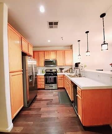 2nd image of 108 Vista Pointe Dr