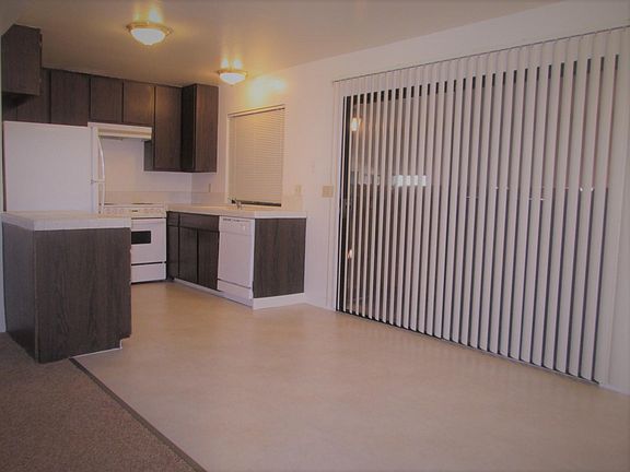3rd image of 16720 Barnell Ave APT 1