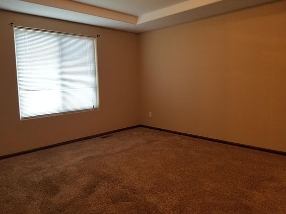 4th image of 2117 Ebony Ln