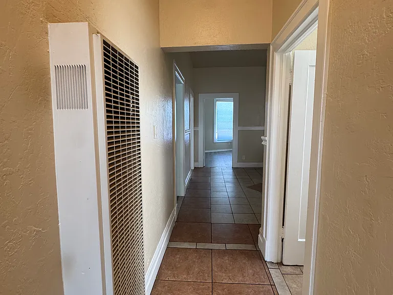 2574 San Pablo Ave #2574 — Photo 9