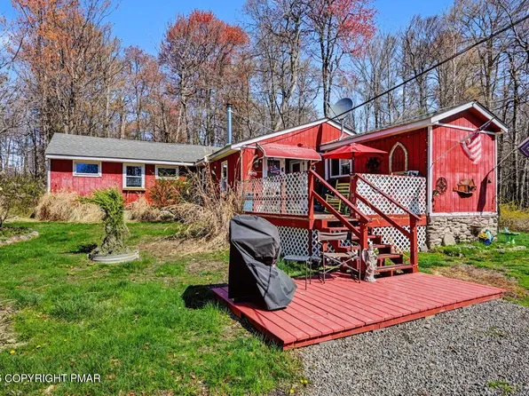 191 Campfire Ln, Gouldsboro, PA 18424