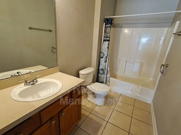 3631 Kirkpatrick Cir #3 — Photo 20