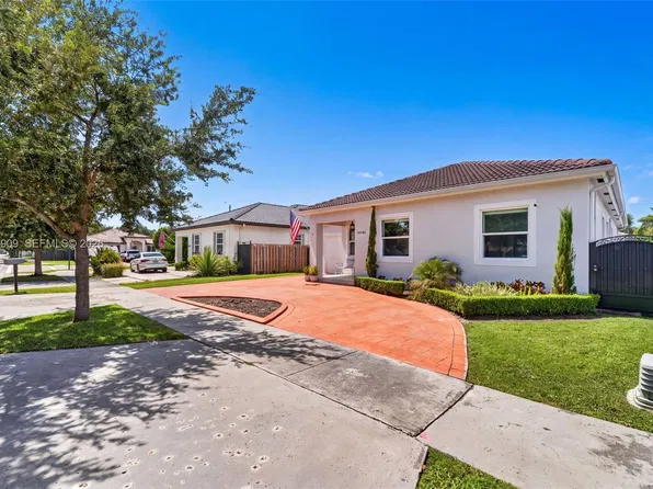 14940 NW 89th Ave, Miami Lakes, FL 33018