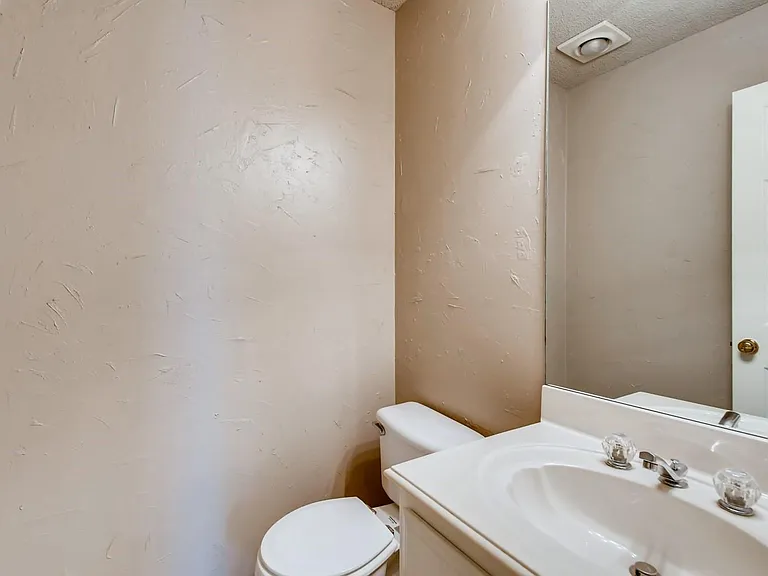 5930 River Bend Dr — Photo 18