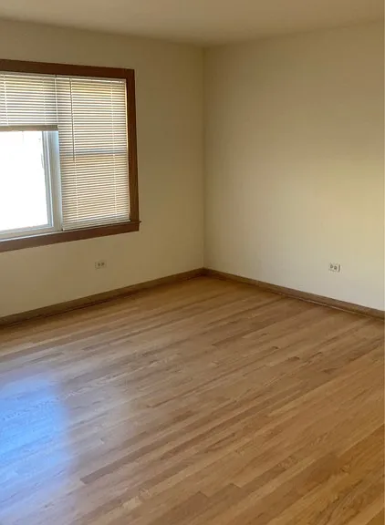 10126 S Pulaski Rd #2E — Photo 4