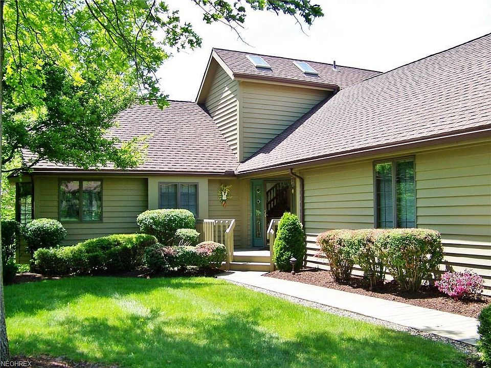 1st image of 4888 Summerwind Dr