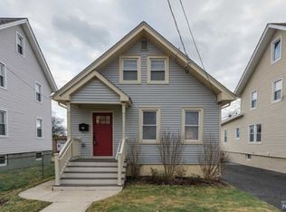 81 Burnside Ave, Cranford, NJ 07016