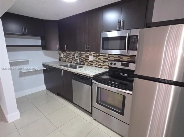 4170 NW 79th Ave APT 1B, Doral, FL 33166