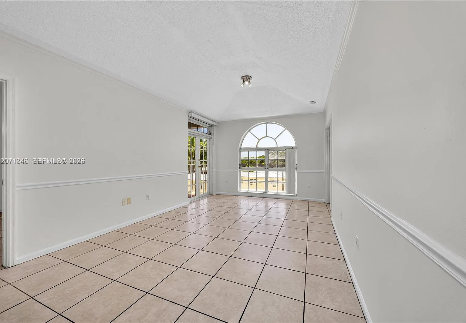 University Inn Condo — Photo 3