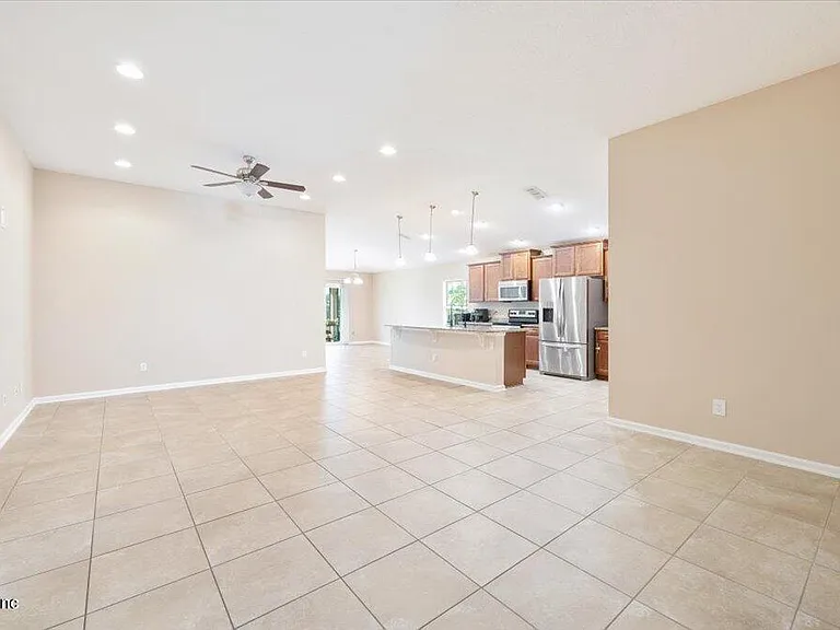 16050 Dowing Creek Dr — Photo 3