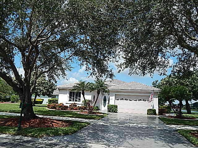 1st image of 568 SW Lake Charles Cir