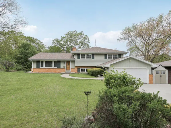 620 South Greenfield AVENUE, Waukesha, WI 53186