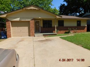 511 N Front St, Noble, OK 73068