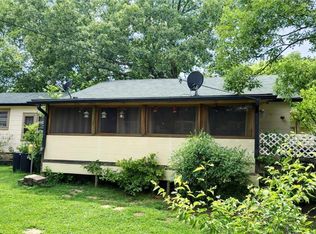 28 8th St, Emerson, GA 30137