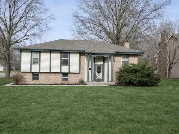 5236 McCoy St, Kansas City, MO 64133