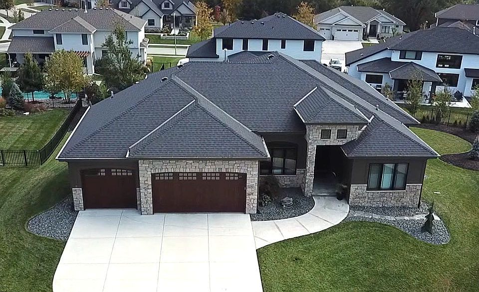 1st image of 2325 S 220th Cir