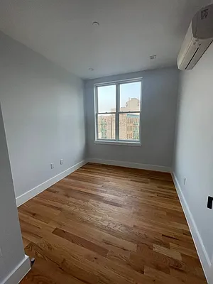 Rented by Greenrock Management | media 2