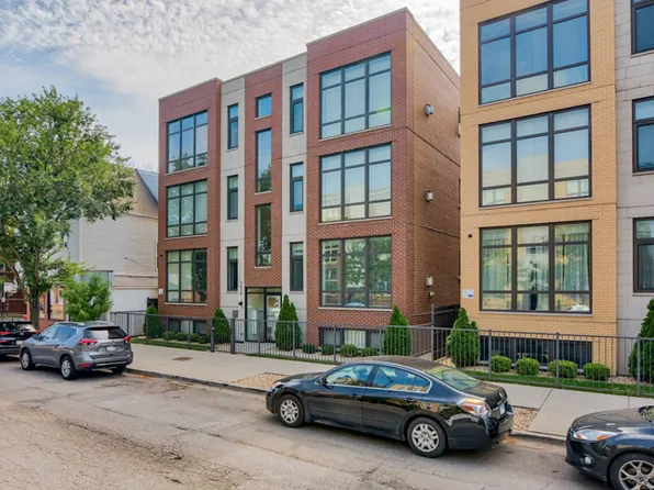 HIGHPOINT Albany Park on Montrose, 3634 W Montrose Ave #2W, Chicago, IL 60625