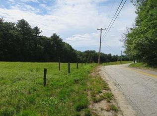 5 Thompson St, Palmer, MA 01069