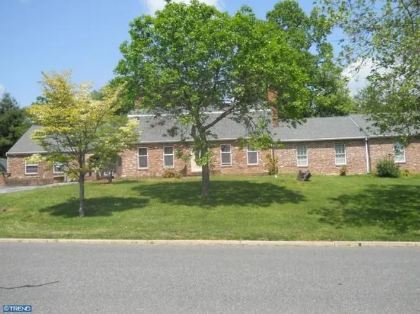 201 Martins Run Rd, Media, PA 19063